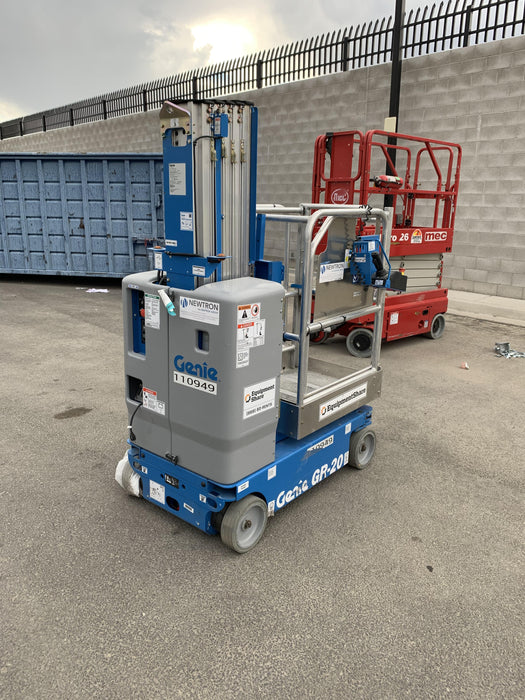 2020 GENIE GR-20