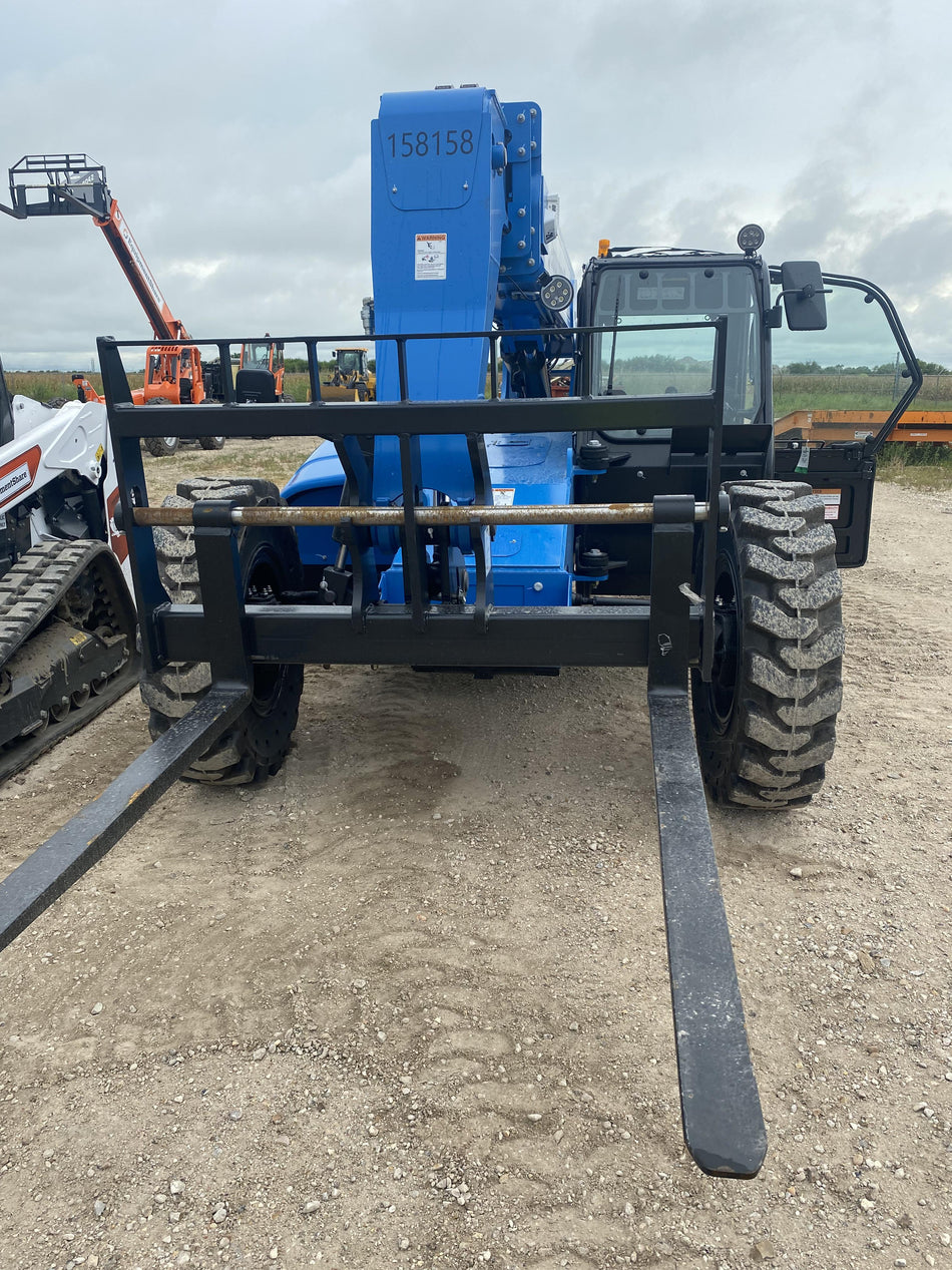 2021 GENIE GTH-636