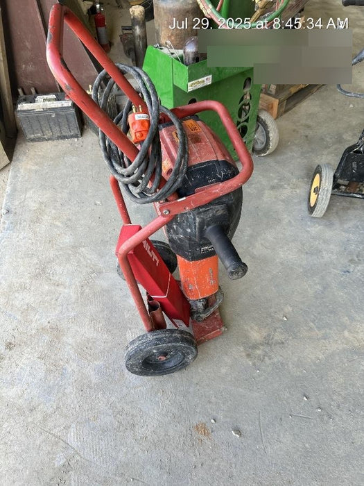 2020 HILTI TE 3000-AVR