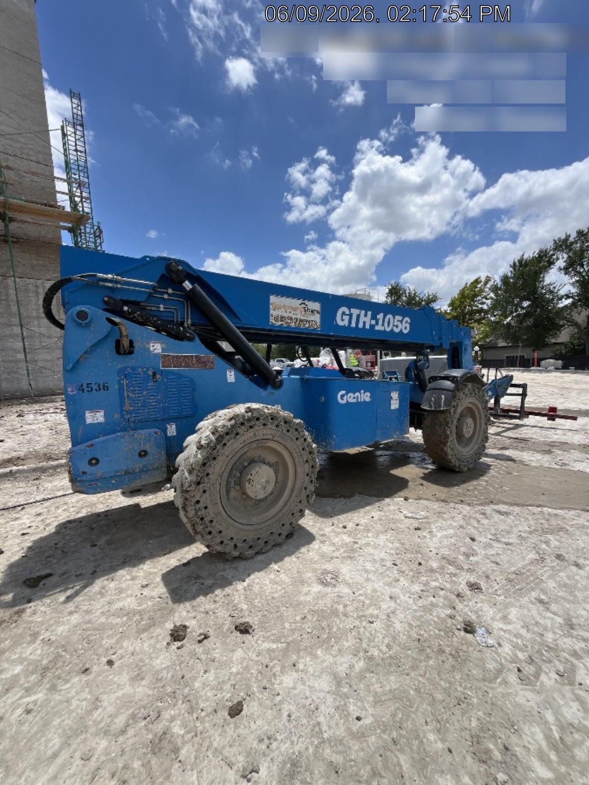 2017 GENIE GTH-1056