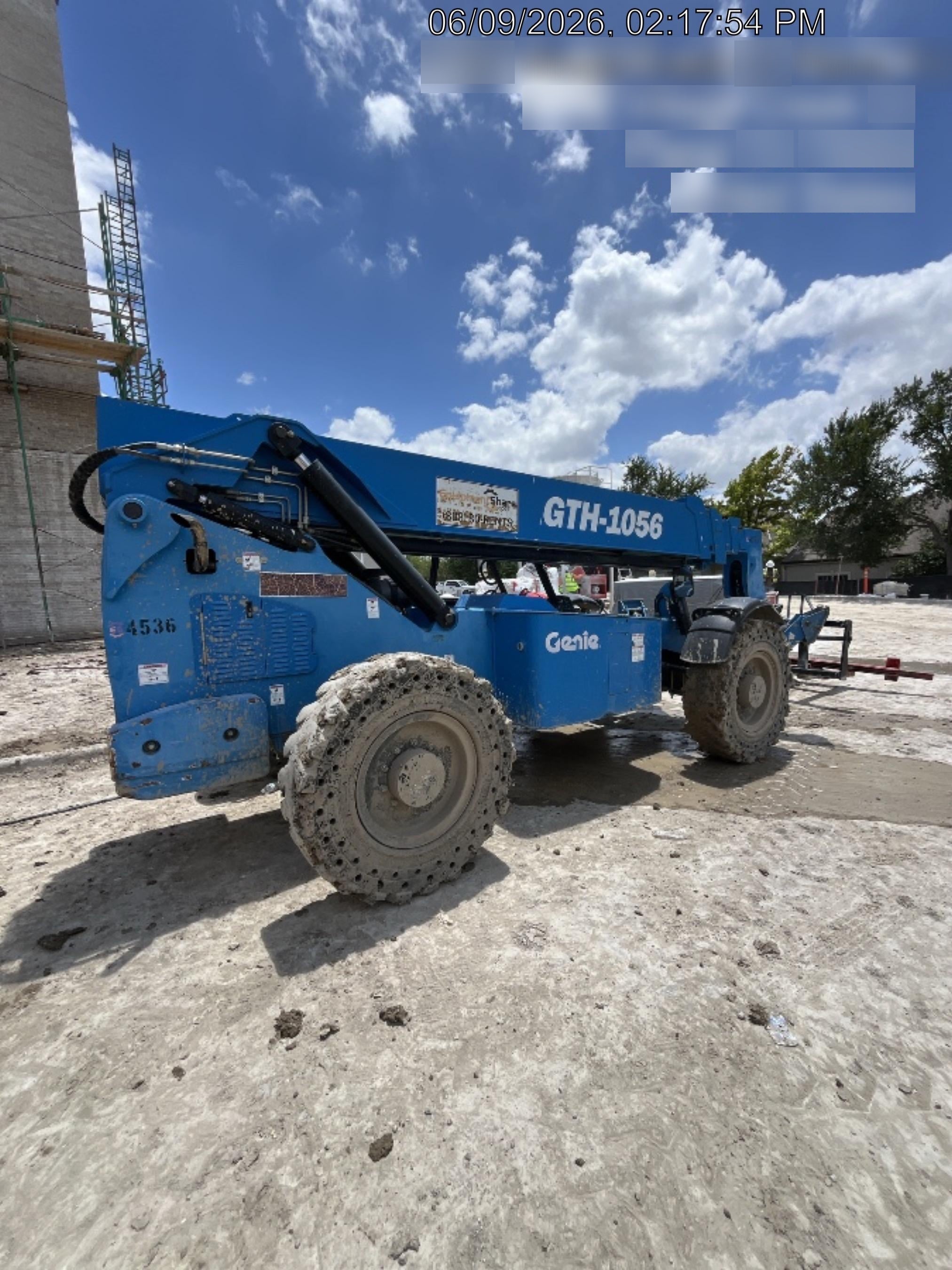 2017 GENIE GTH-1056