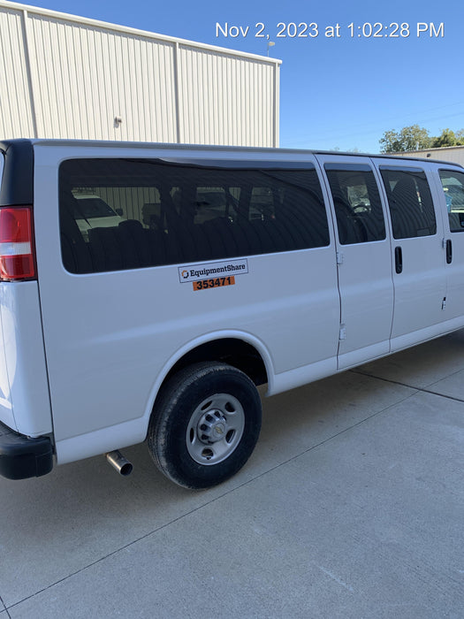 2023 CHEVROLET Express Van - Rental