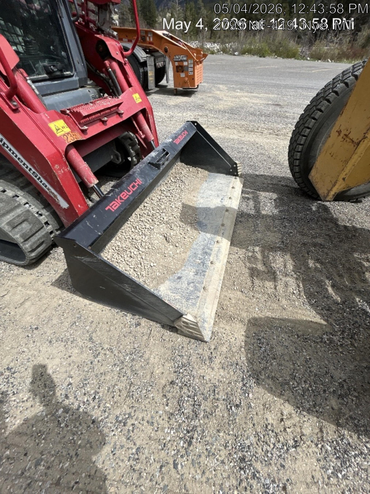 2022 TAKEUCHI TL12R2-CR