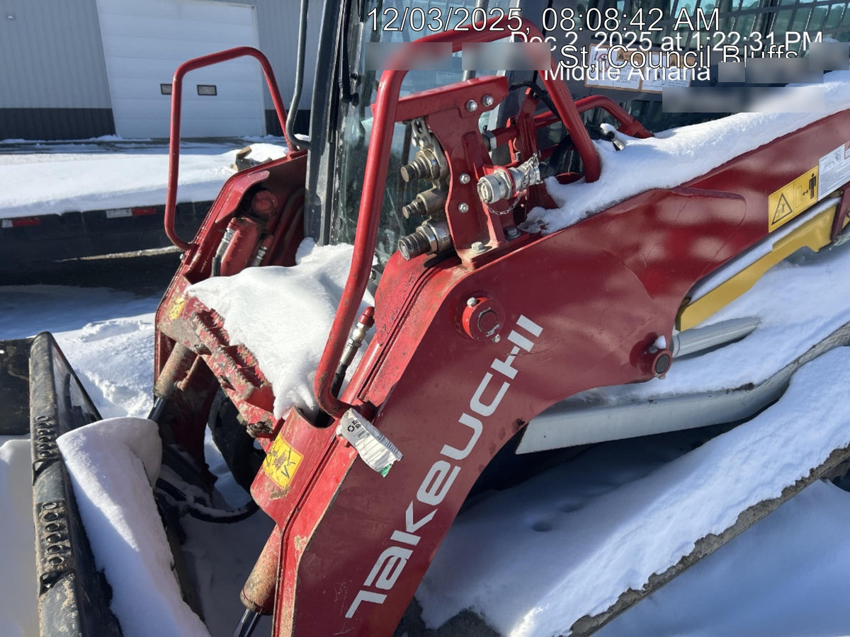 2023 TAKEUCHI TL8R2-CR