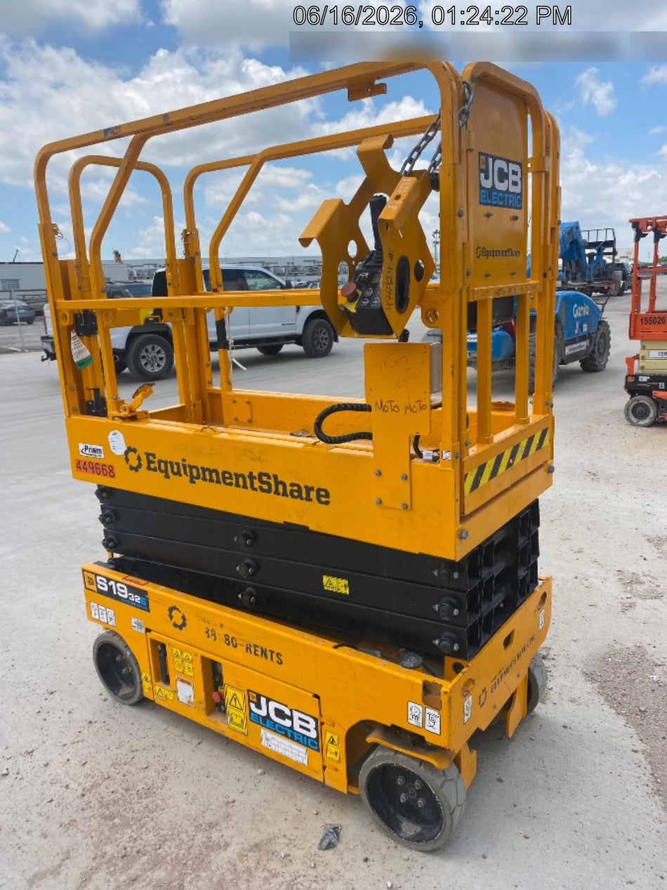 2024 JCB S1932E