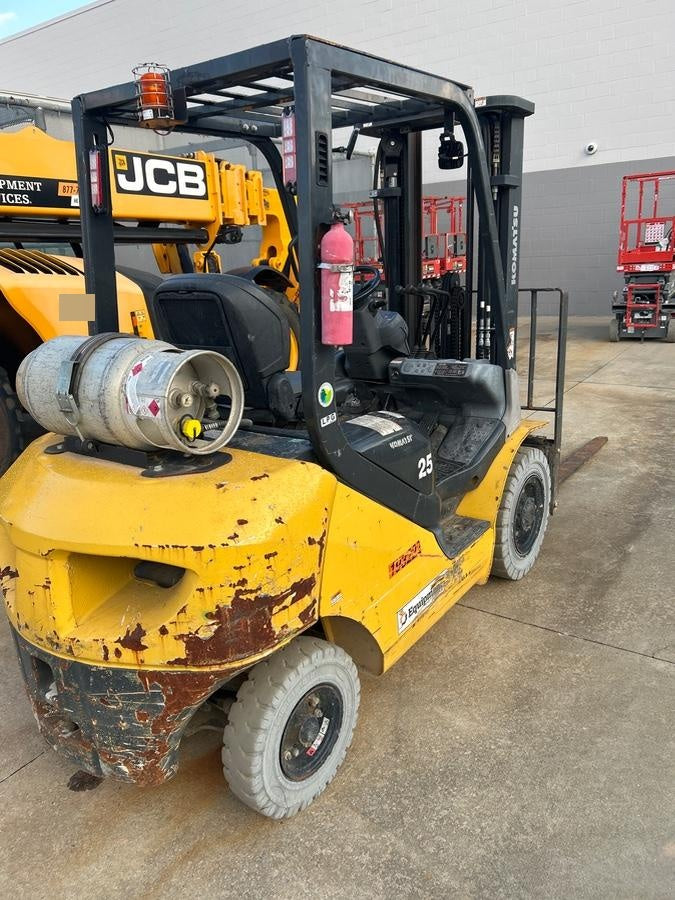 2021 KOMATSU FG25T-16