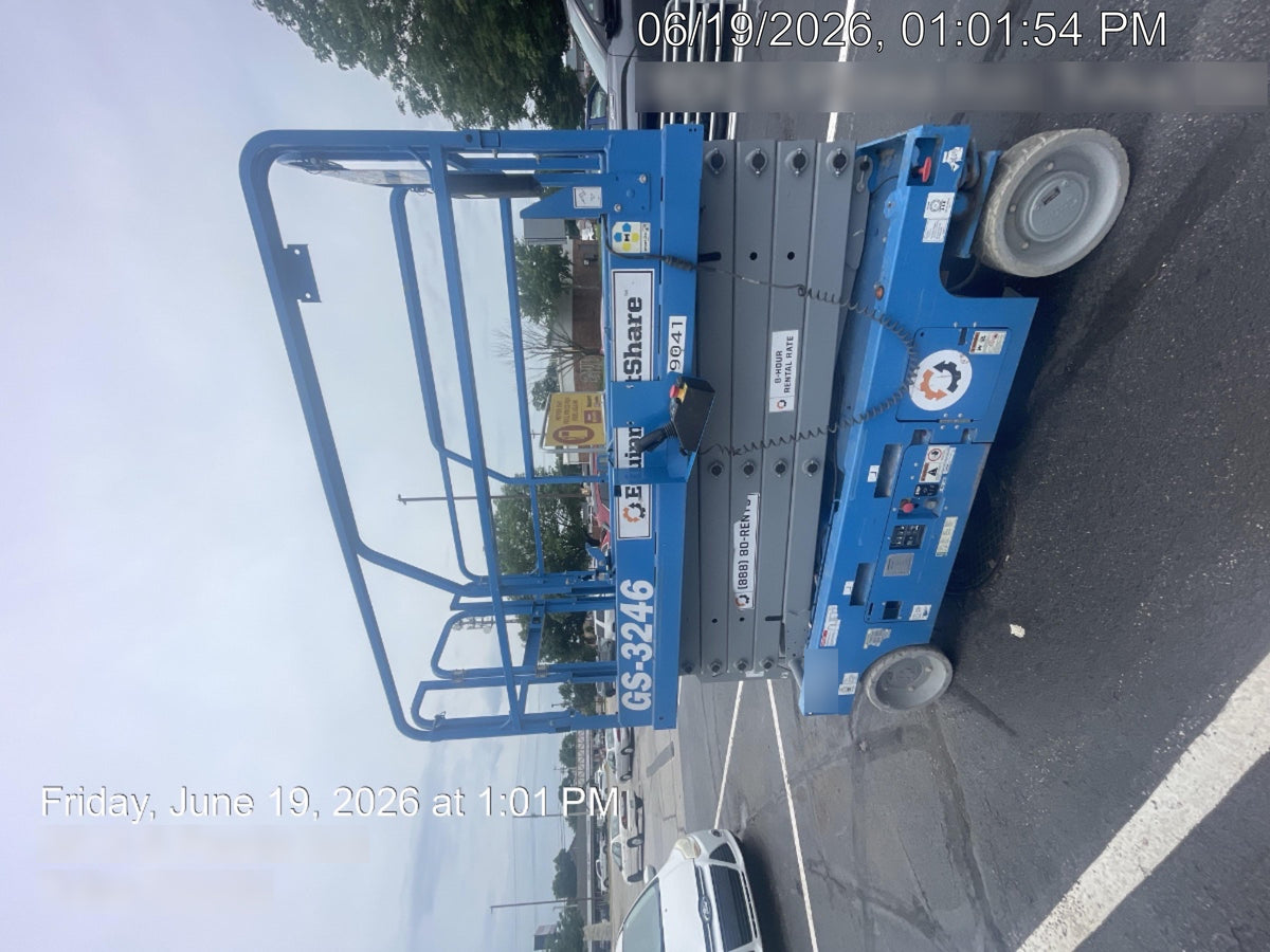 2022 GENIE GS-3246