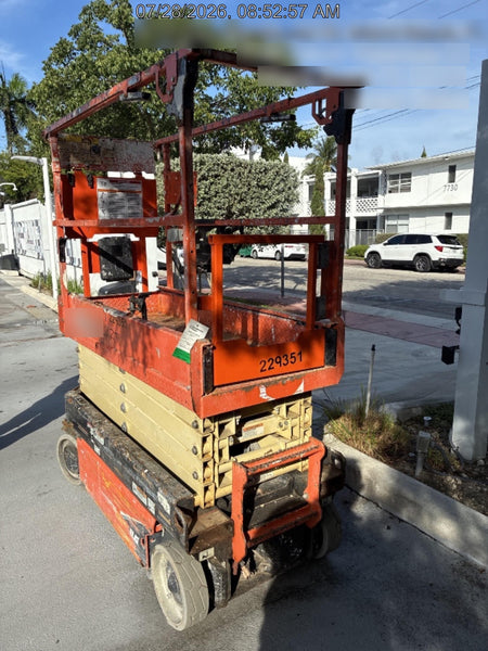2022 JLG ES1932