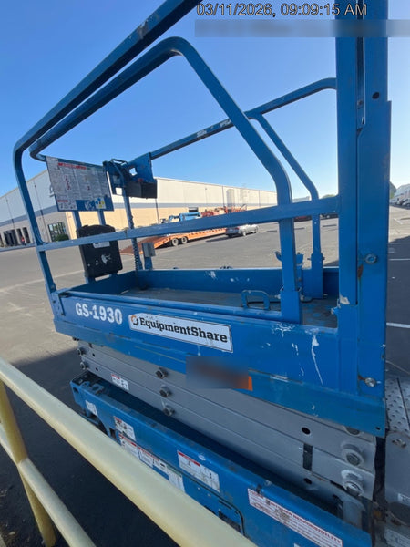 2019 Genie GS-1930 Half Height Swing Gate, 800W Inverter