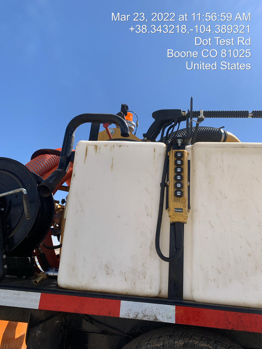 2021 Vac-Tron LP573XDT T4 Koehler Diesel Engine, 500 Gallon Debris Tank, x2 100 Gallon Water Tanks