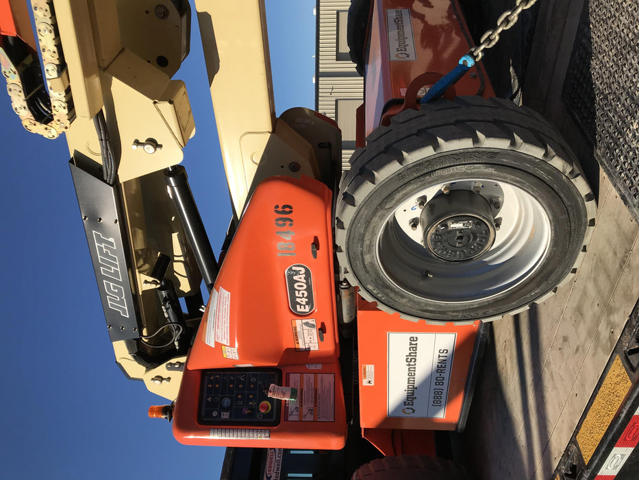 2019 JLG E450AJ