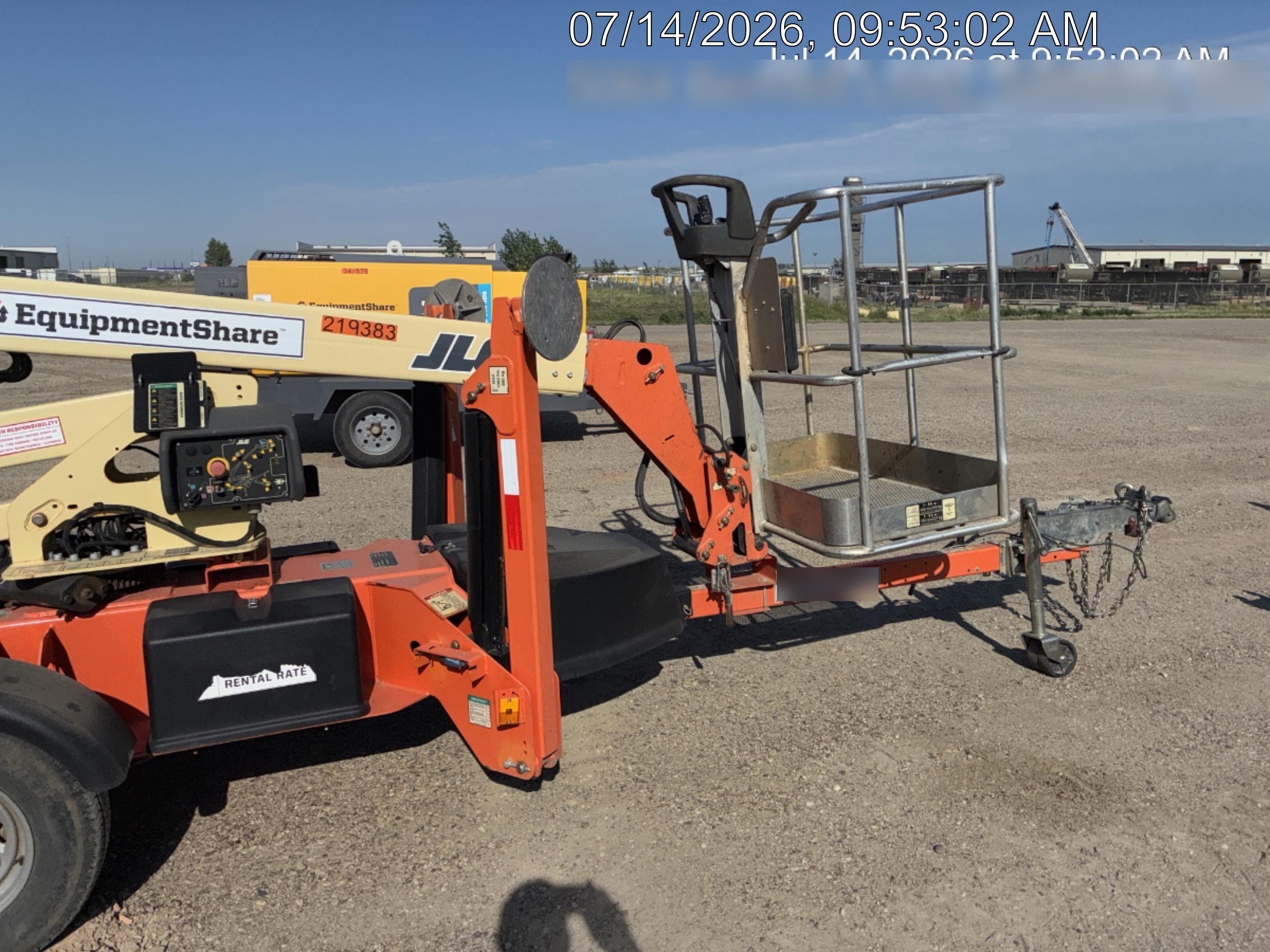 2022 JLG T350