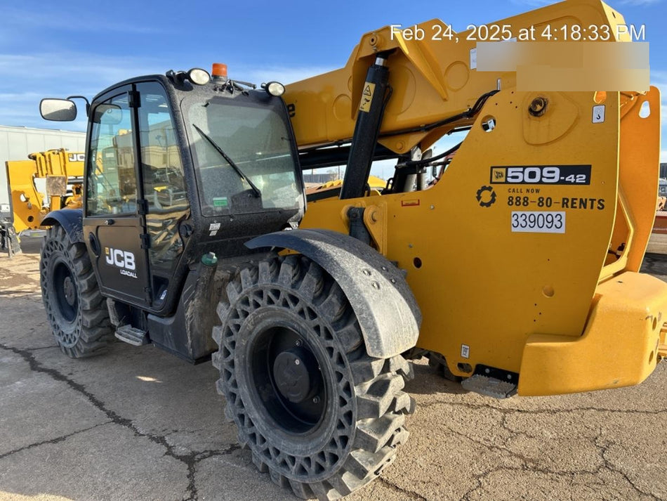 2023 JCB 509-42