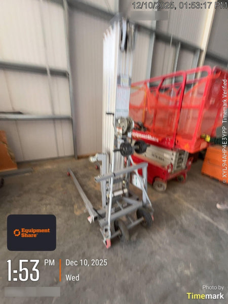 2023 GENIE SLC-24
