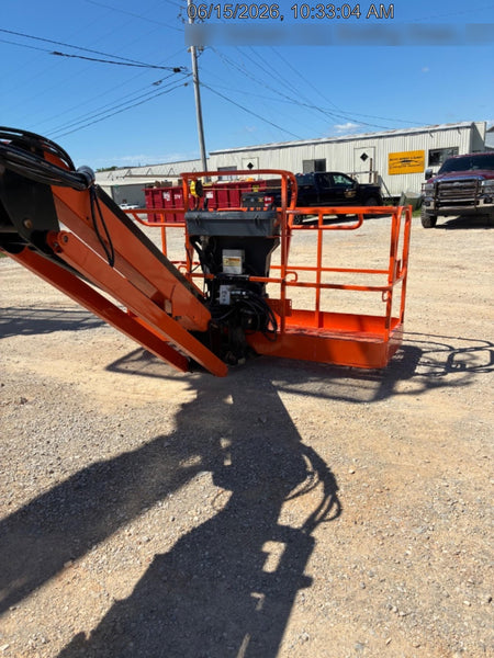2019 JLG 660SJ