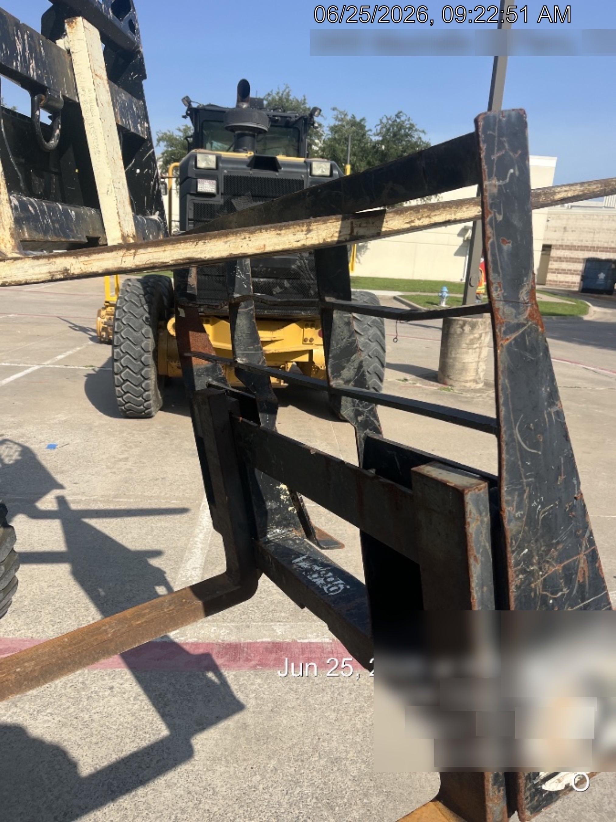 2020 ARROW MATERIAL HANDLING 60" Pallet Forks - Arrow