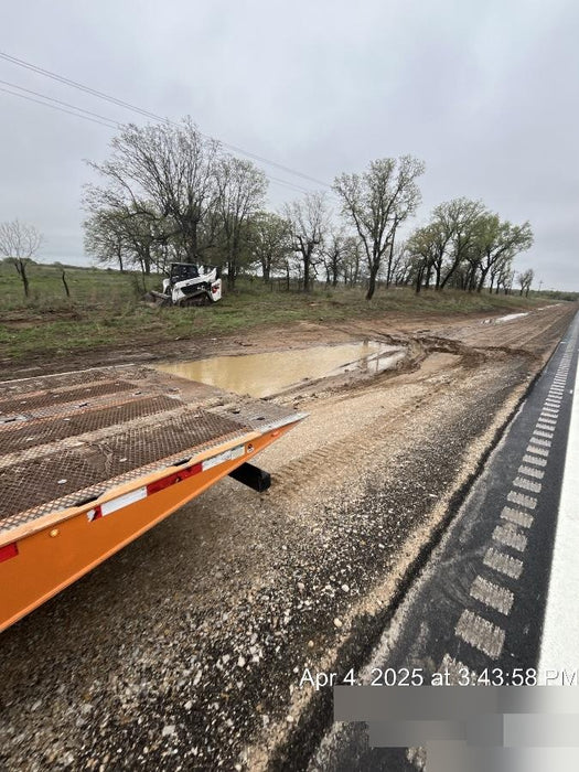 2019 Takeuchi TL12V2C ROPS/FOPS Cab, Heat/AC, Defroster, Rubber Tracks, Back-up Alarm, Front & Rear Working Lights, Auxiliary Hydraulics, Two-Speed Travel, Electronic Monitoring System, Hydraulic Universal Quick Hitch w/80" HD Smooth Dirt Bucket with Bolt-on Edge, 24.0 cu ft. Capacity