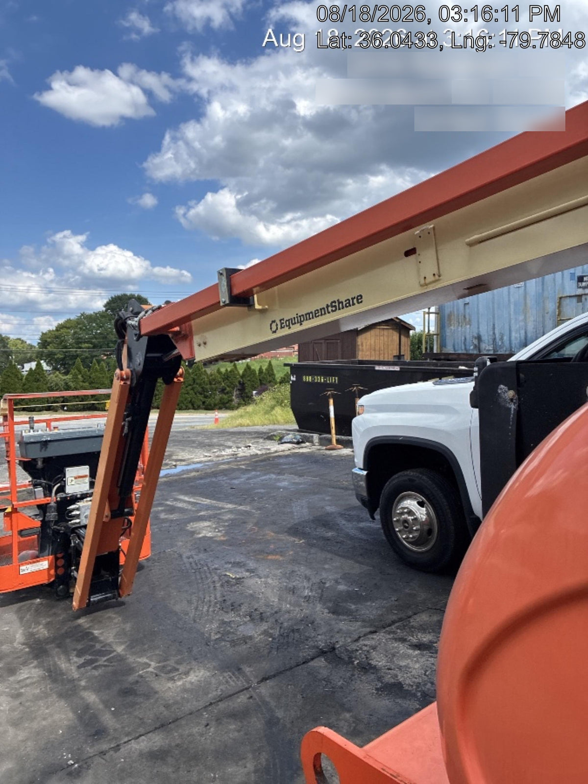 2023 JLG 600AJ