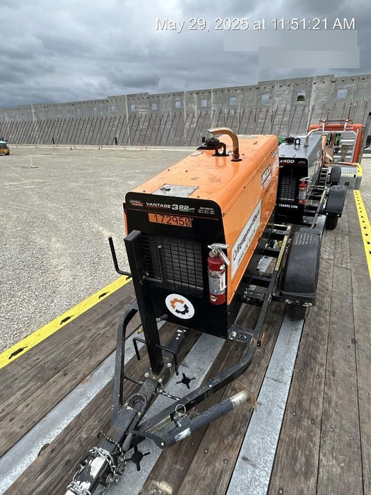 2021 Lincoln Electric Vantage 322 Vantage 322 Ready Pak 3 w/ Decals, ORANGE (includes trailer, cable rack, fender light kit) NO Telematics