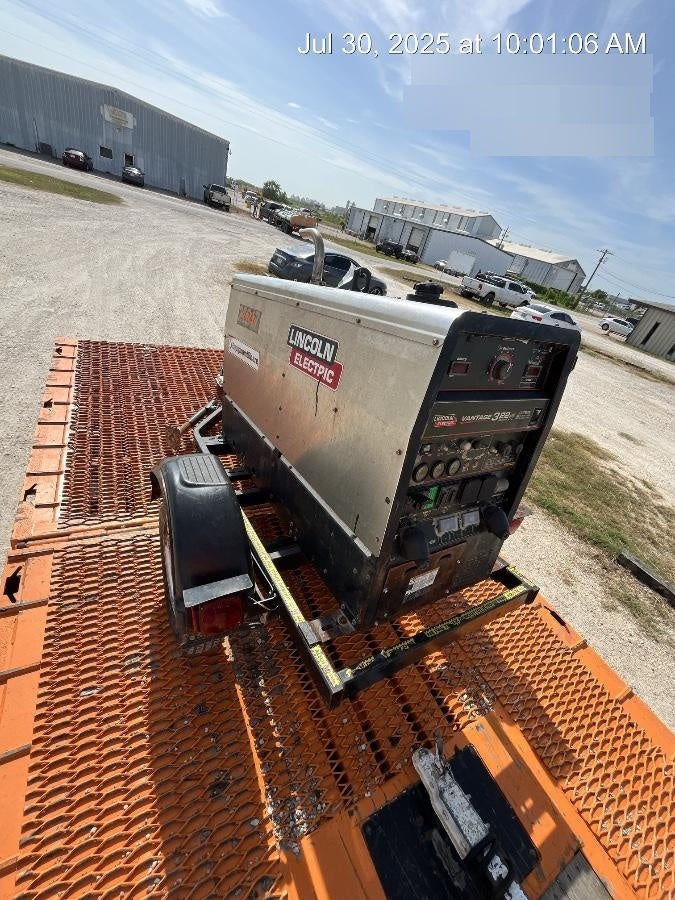2019 Lincoln Electric Vantage 322 Lincoln Vantage 322 Welder w/Trailer, Light Kit, Cable Rack