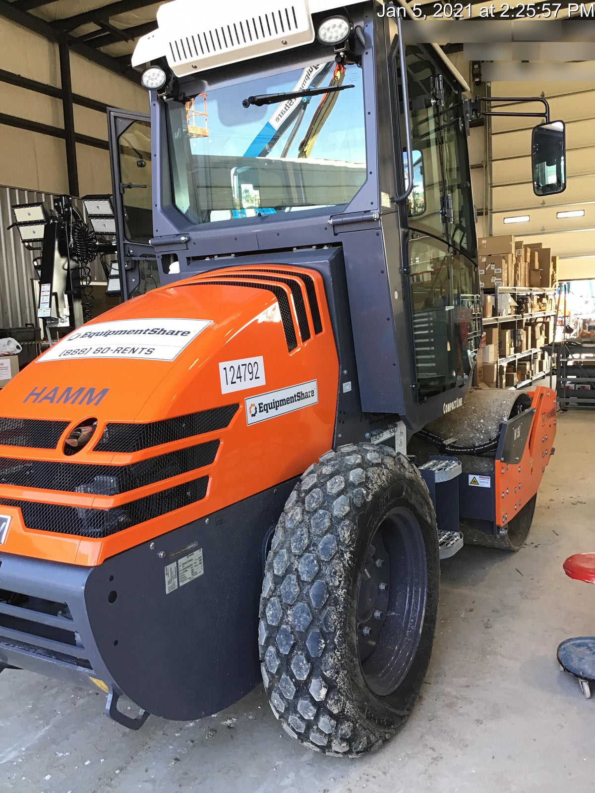 2021 HAMM H5I