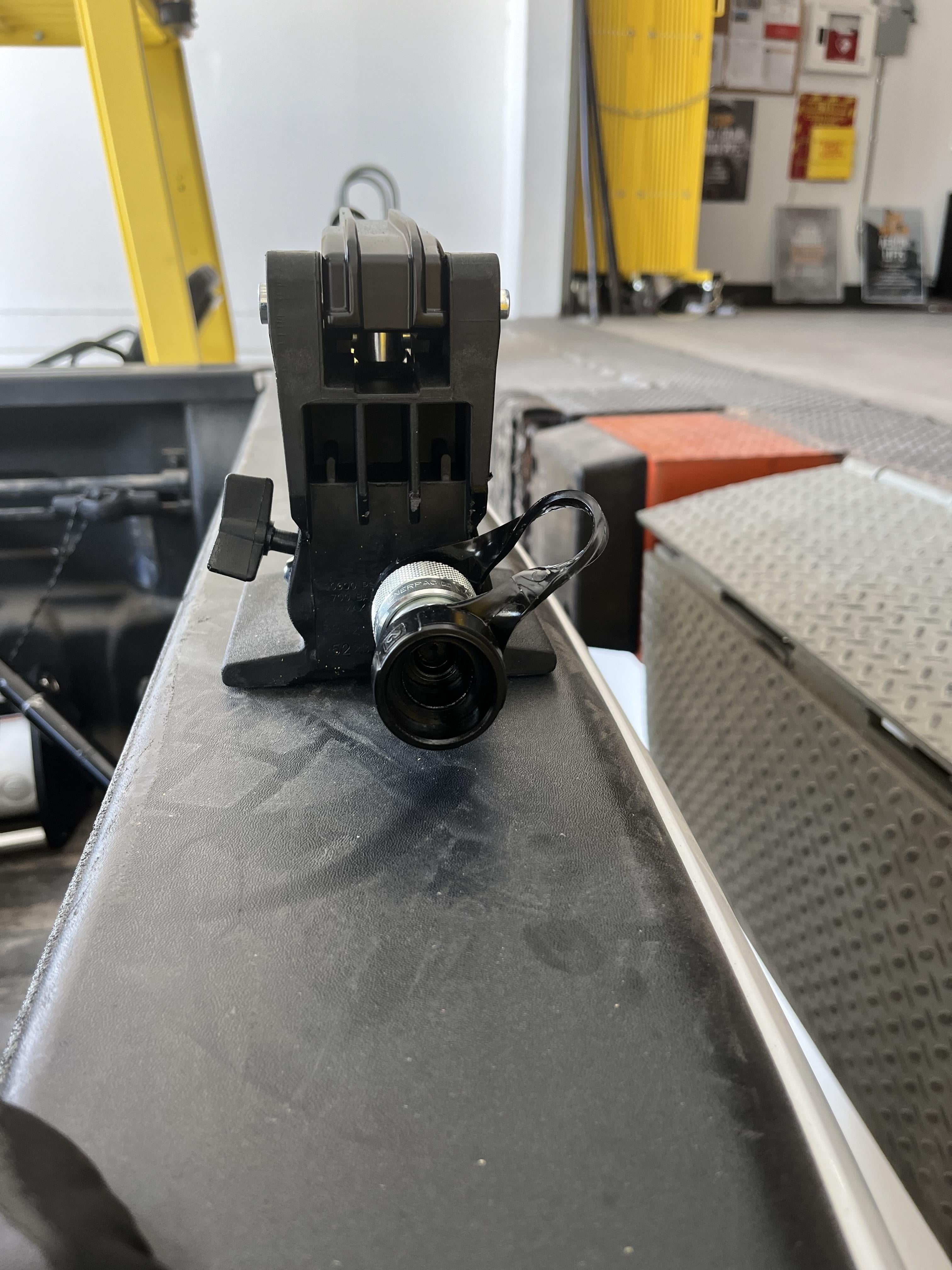 2024 ENERPAC P392