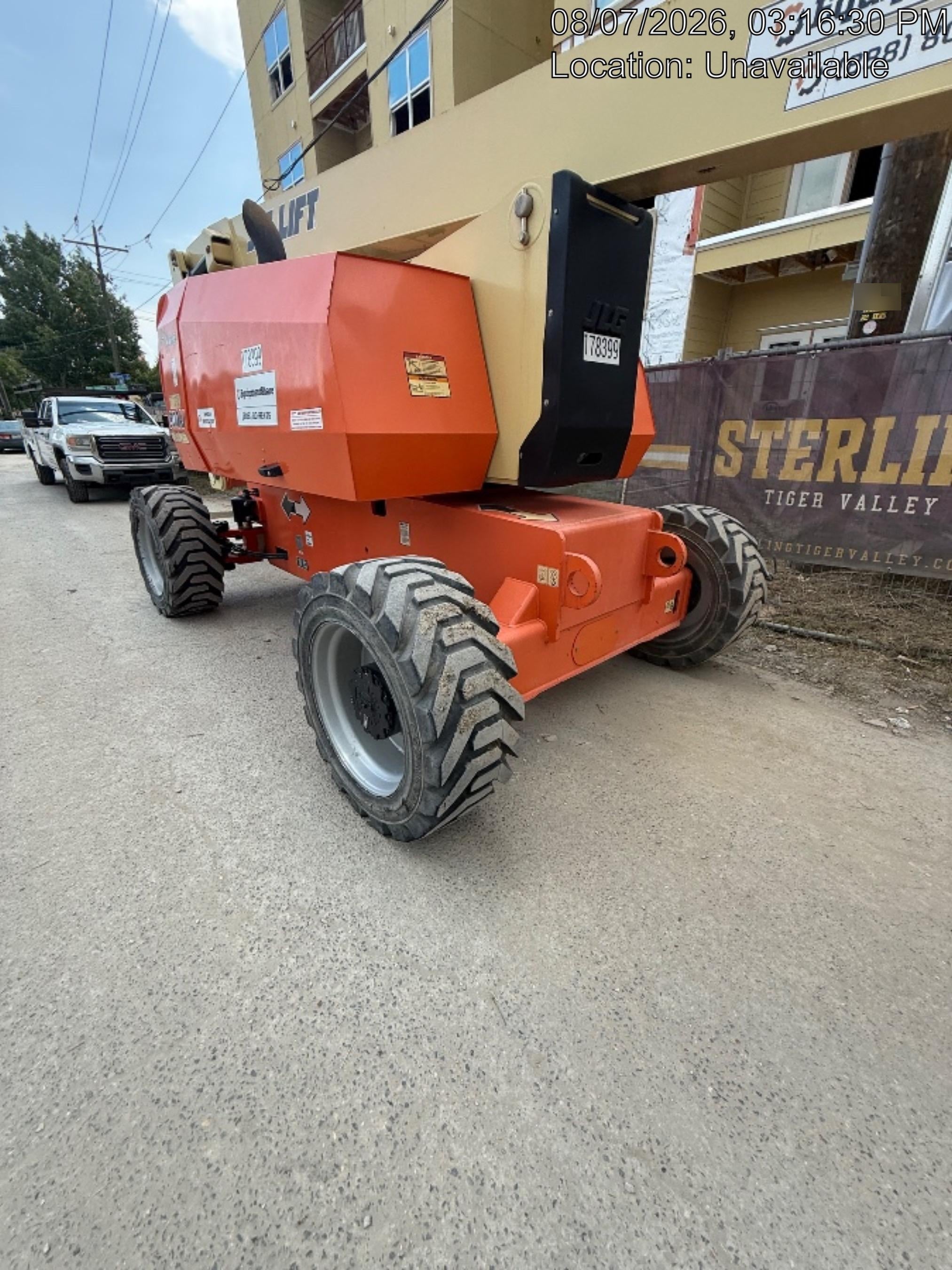 2019 JLG 600AJ
