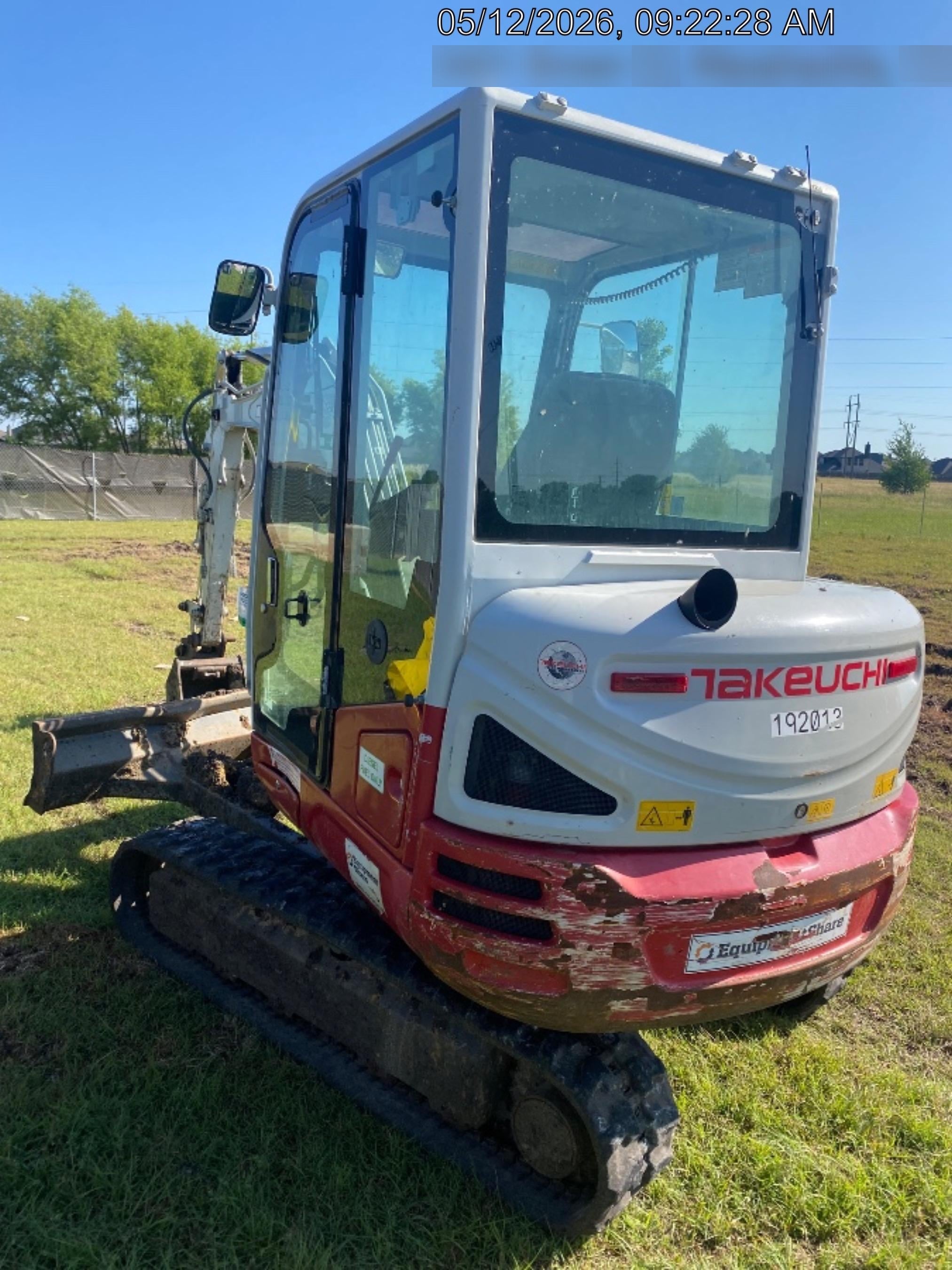 2021 TAKEUCHI TB235-2CR