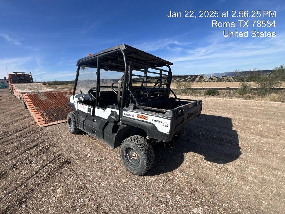 2018 Kawasaki Mule PRO-DXT Kawasaki Mule 4x4 Diesel UTV w/Hard Top, Windshield, Beacon, Backup Alarm, ES Keypad/Hardware Installed