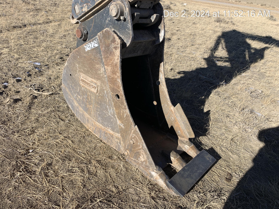 2020 DOOSAN 24" Bucket-Doosan