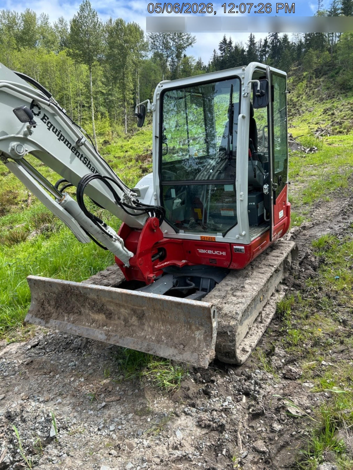 2025 TAKEUCHI TB250-2CR