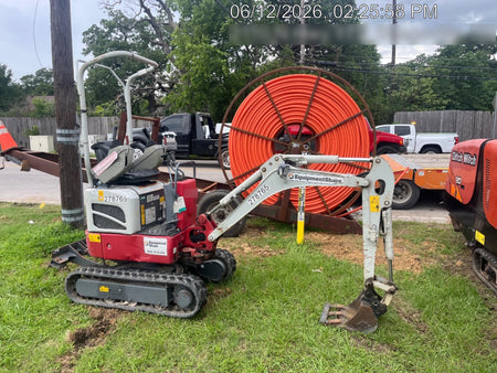 2022 TAKEUCHI TB210R