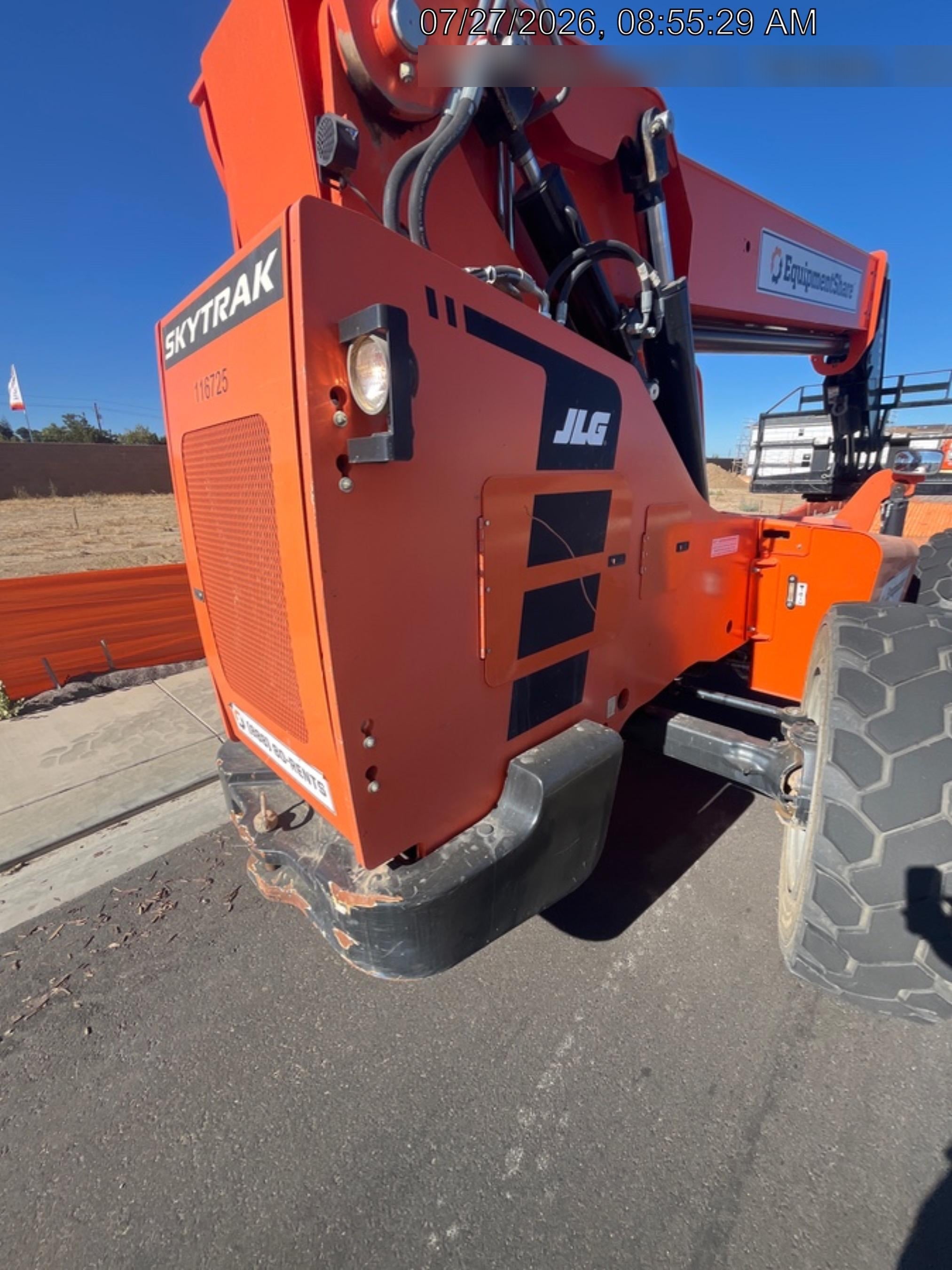 2020 SKYTRAK 8042