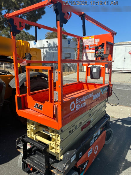 2025 JLG ES1932