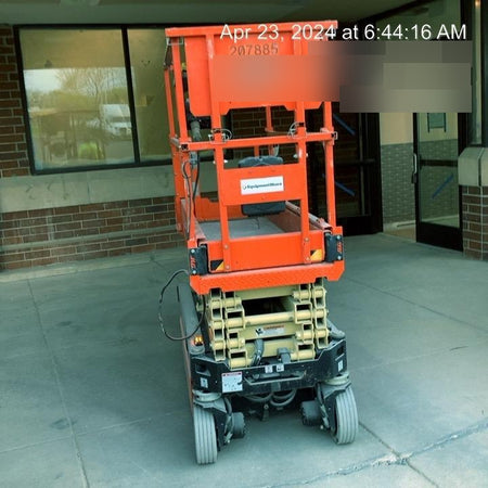 2022 JLG R1932