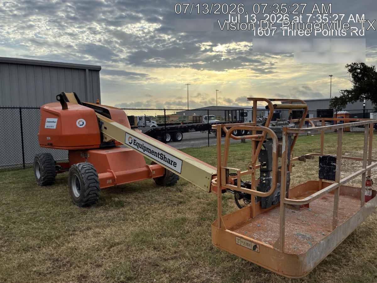2019 JLG 400S