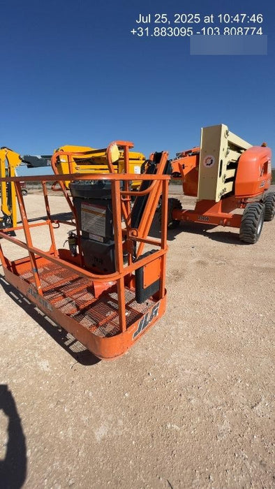 2019 JLG 450AJ