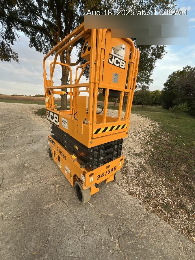 2023 JCB S1930E