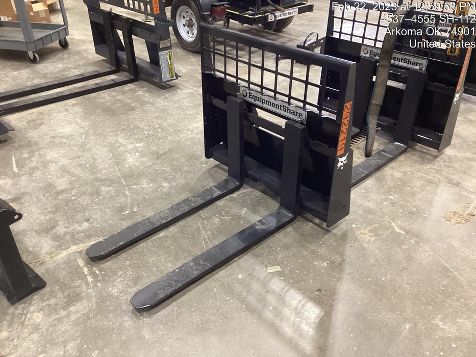 2023 BOBCAT 36" Mini Skid Steer Fork Carriage - Bobcat