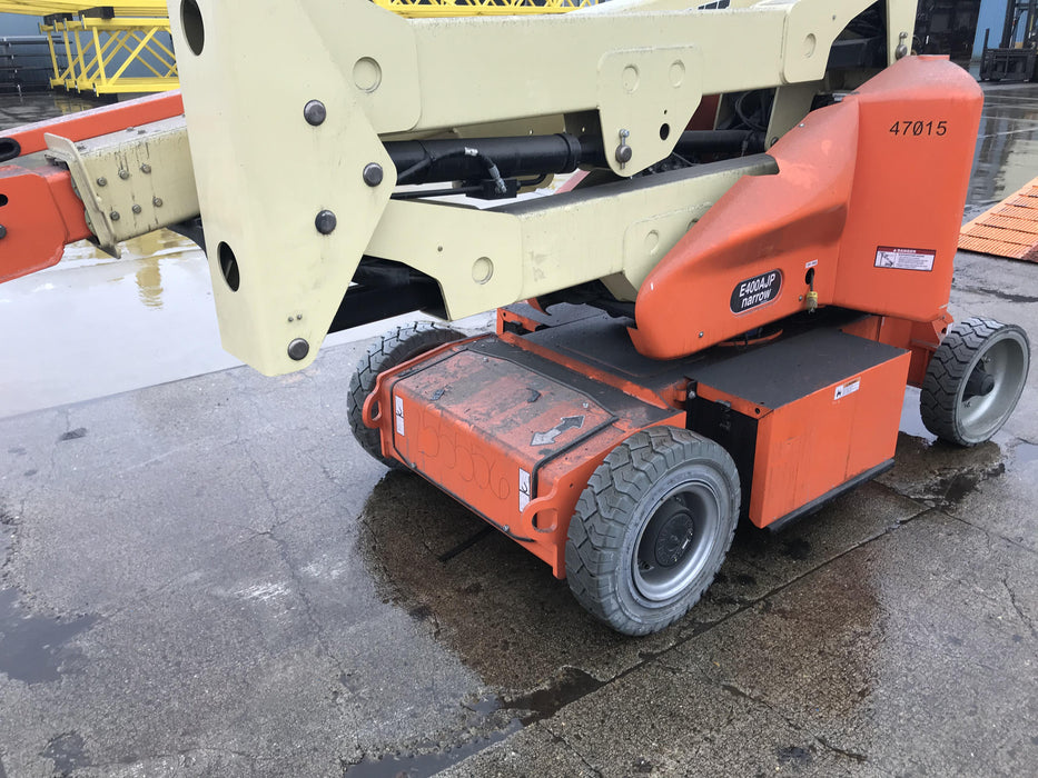 2019 JLG E400AJPN