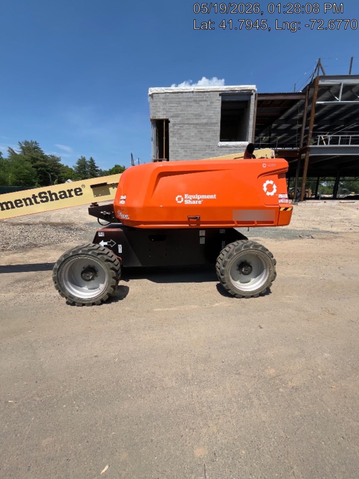 2025 JLG 660SJ