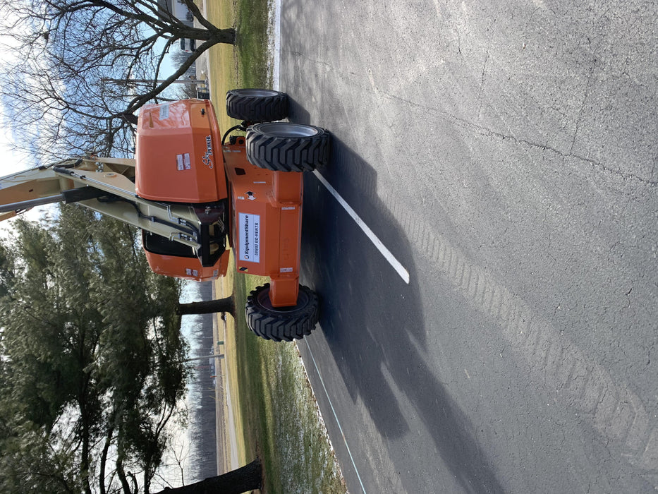 2020 JLG 600S