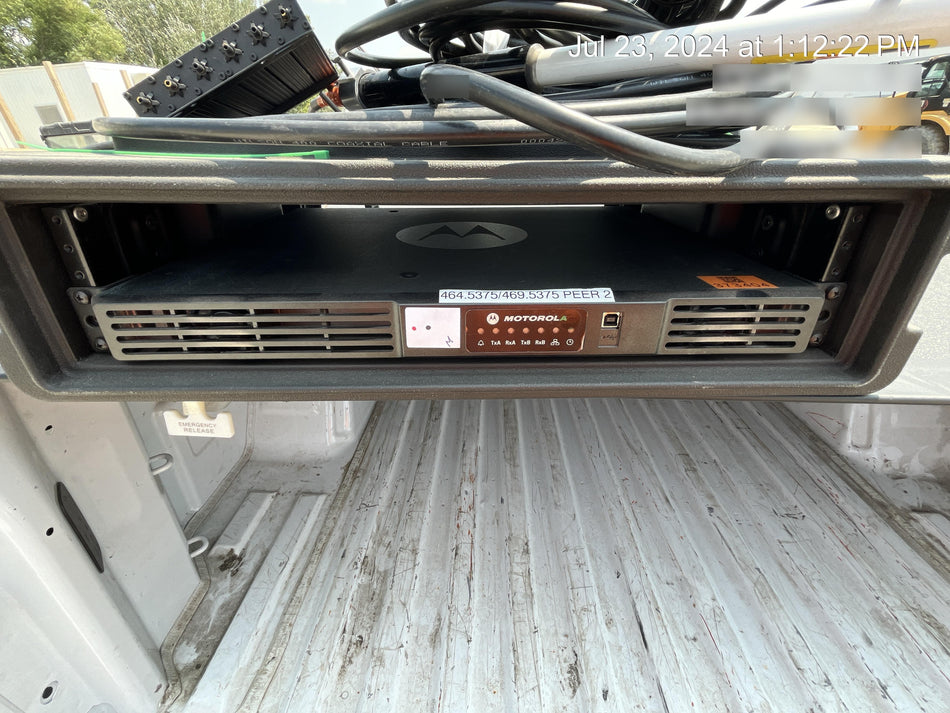 2023 MOTOROLA SLR 5700 (UHF)