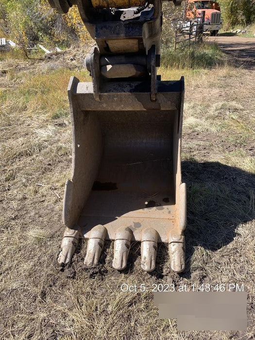 2020 DOOSAN 36" HD Bucket Doosan