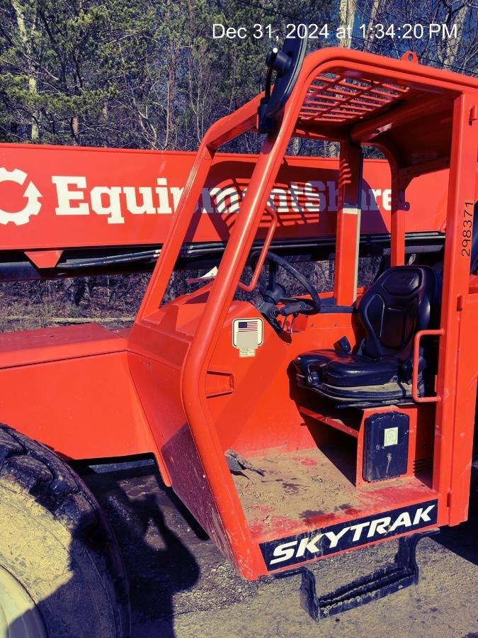 2023 SKYTRAK 8042