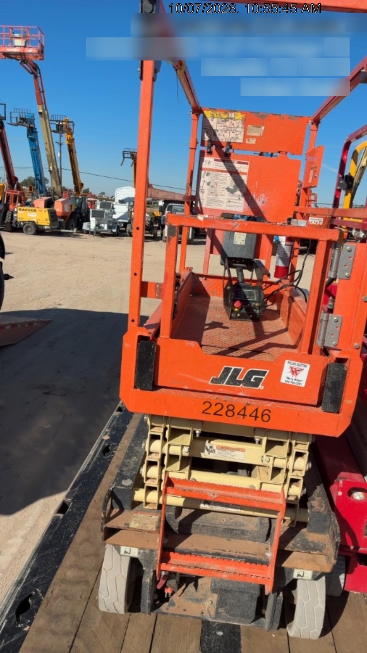2022 JLG ES1932