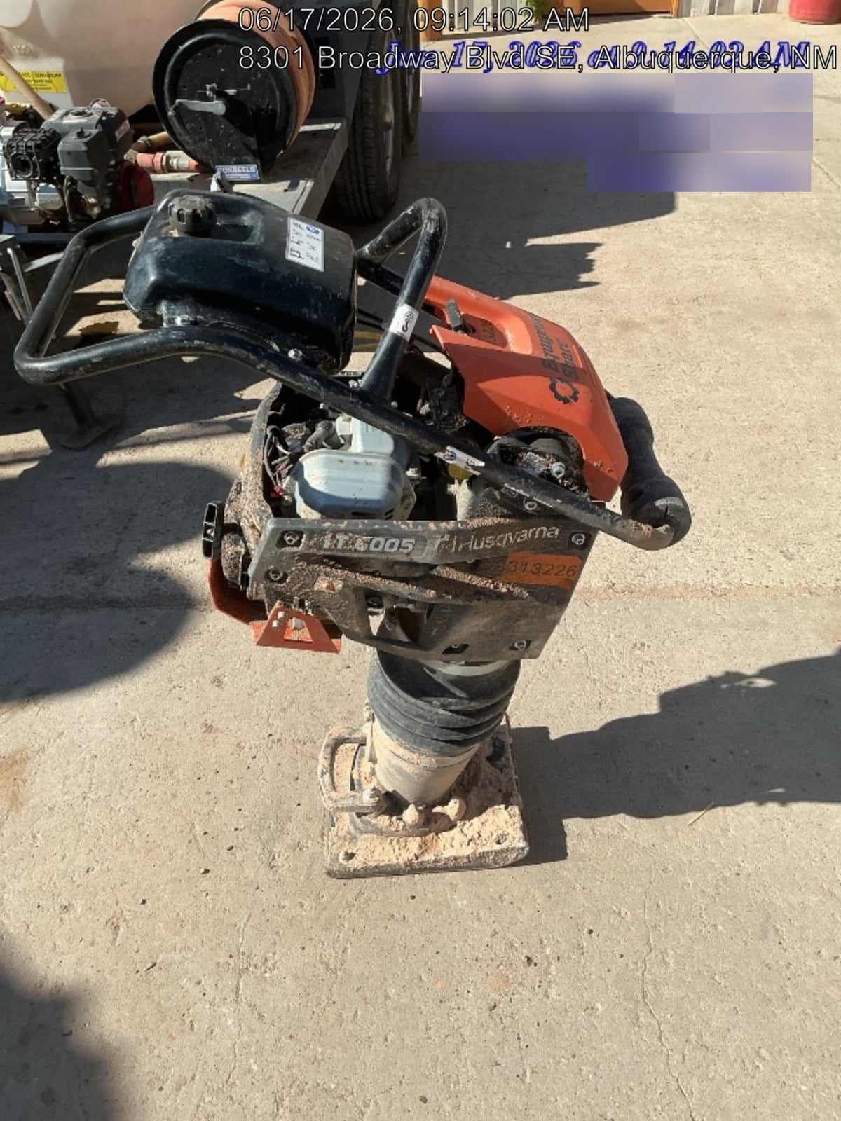 2025 HUSQVARNA LT6005