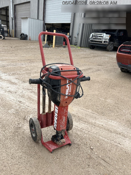 2021 HILTI TE 3000-AVR