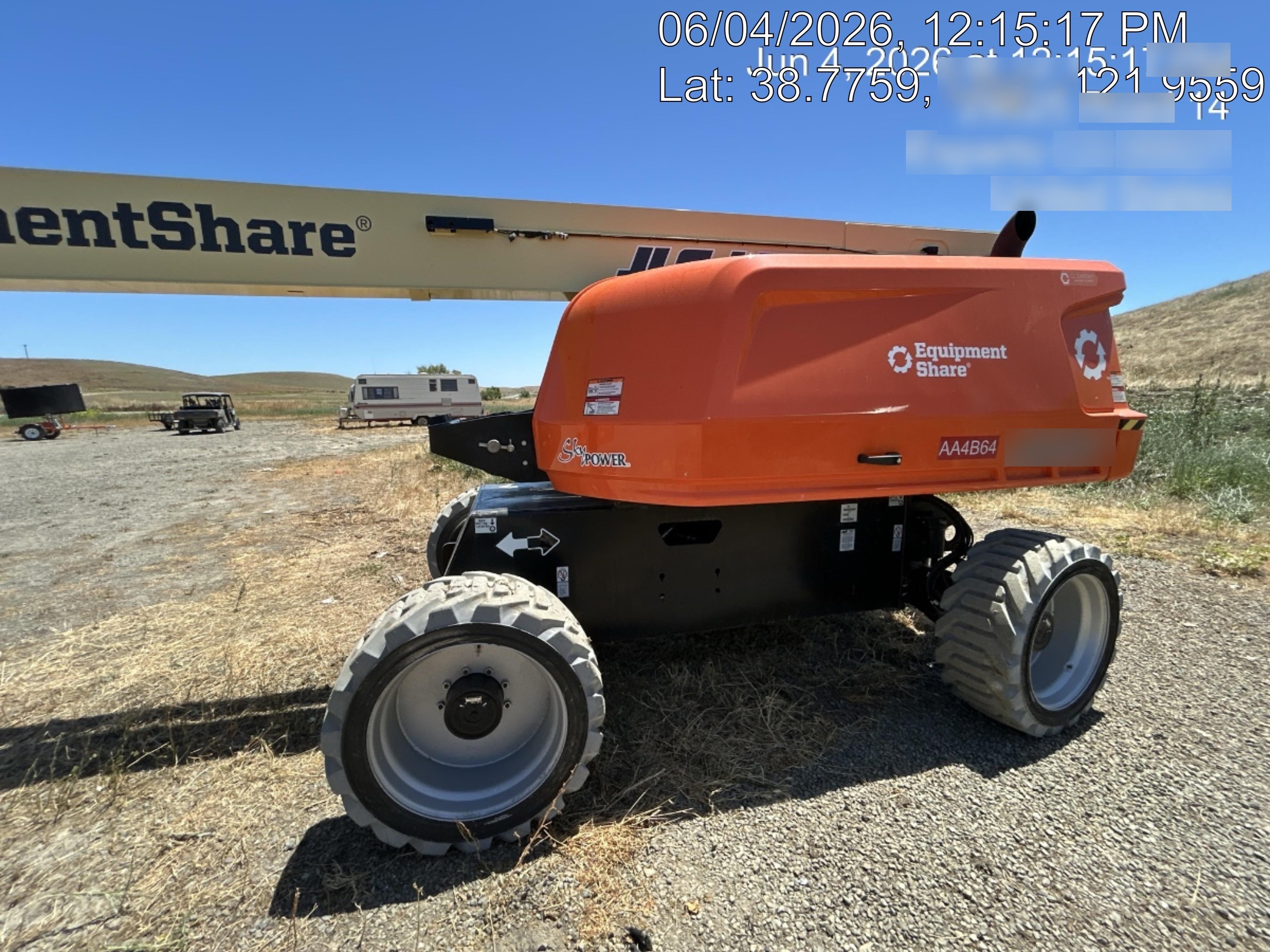2025 JLG 660SJ