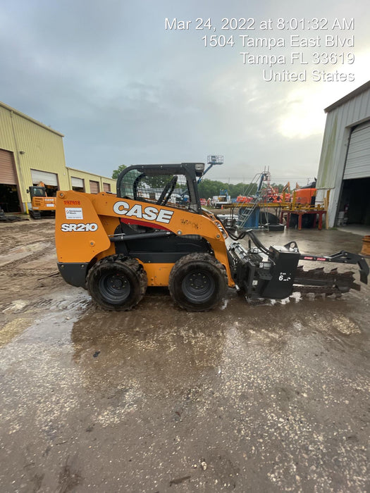 2017 CASE SR210